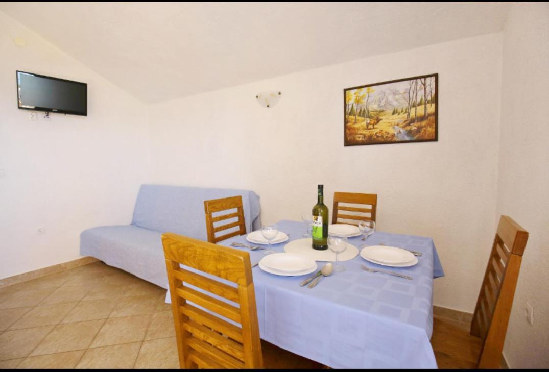 Apartmani Mirjana トゥリバニ・クルシサ エクステリア 写真